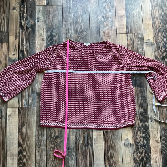 MAX STUDIO Red Hearts Peplum Pleated Bell Sleeve Chiffon Boho Blouse medium - Picture 5 of 6